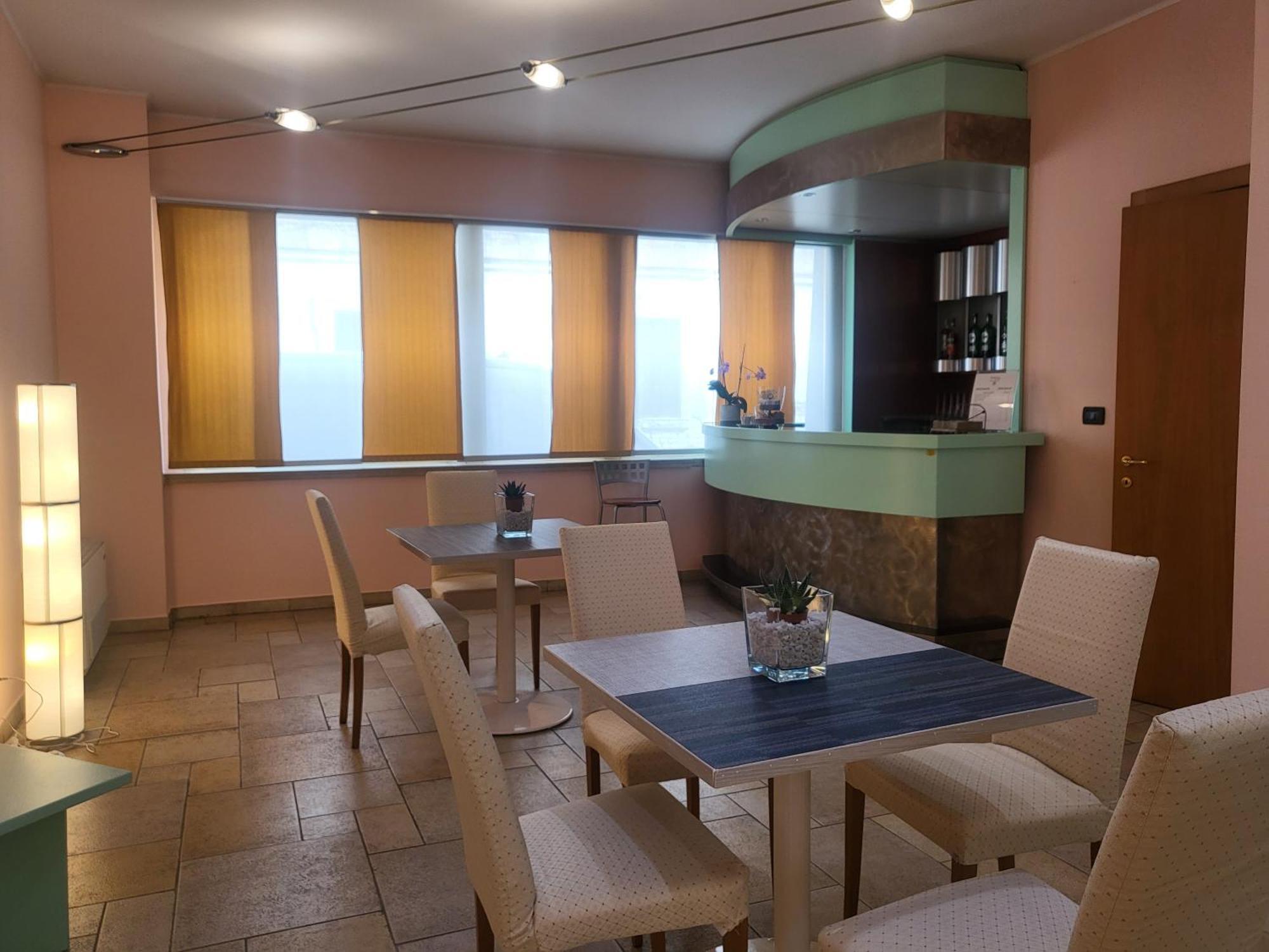 Hotel Lux İskenderiye Dış mekan fotoğraf