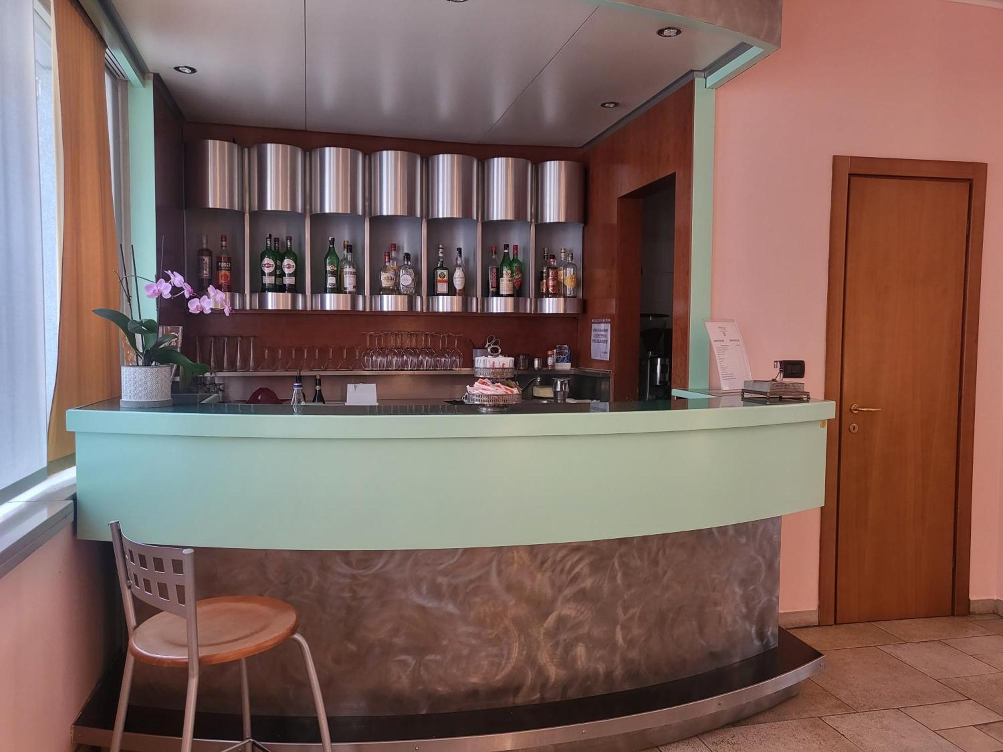 Hotel Lux İskenderiye Dış mekan fotoğraf
