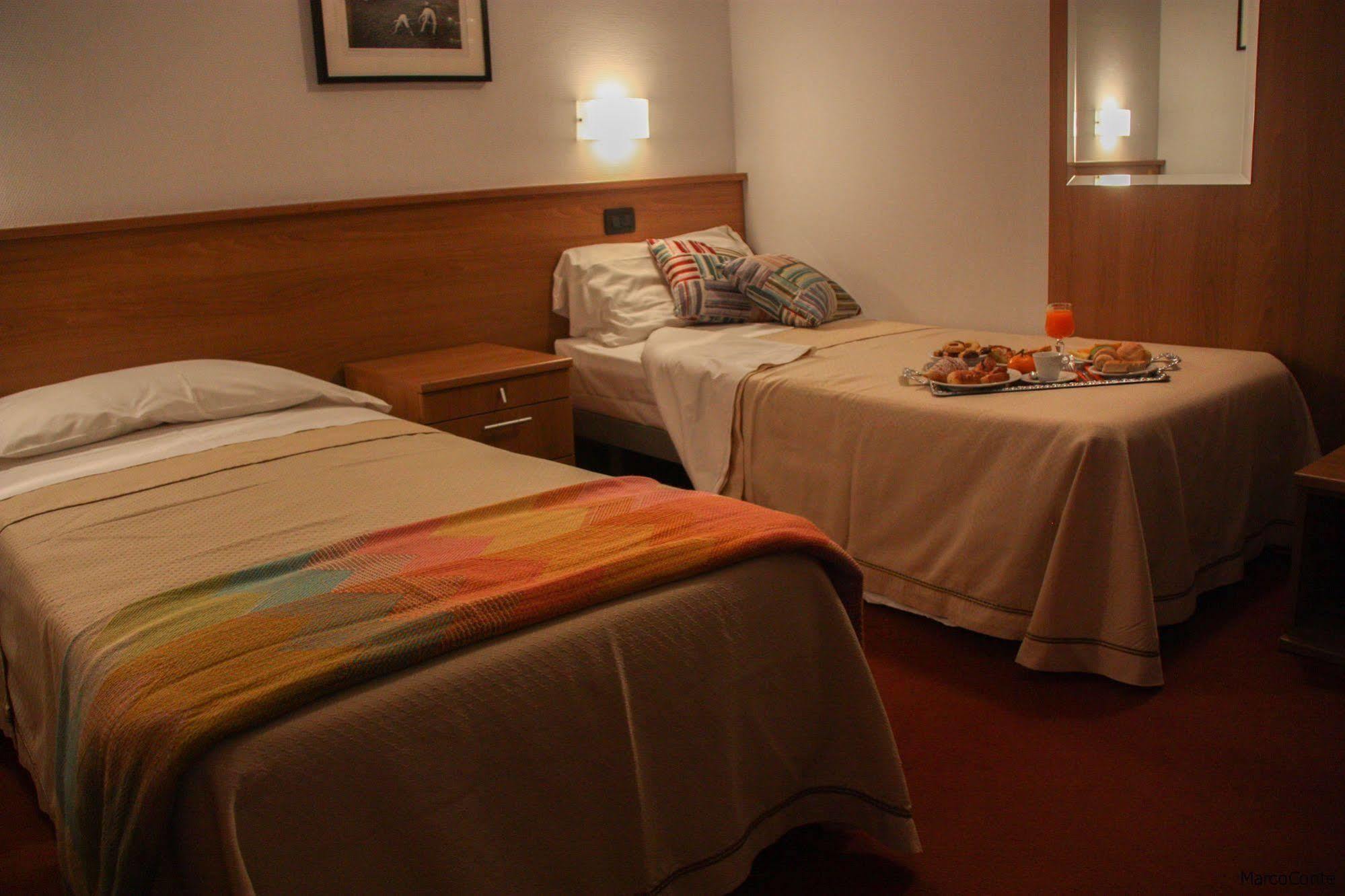 Hotel Lux İskenderiye Dış mekan fotoğraf