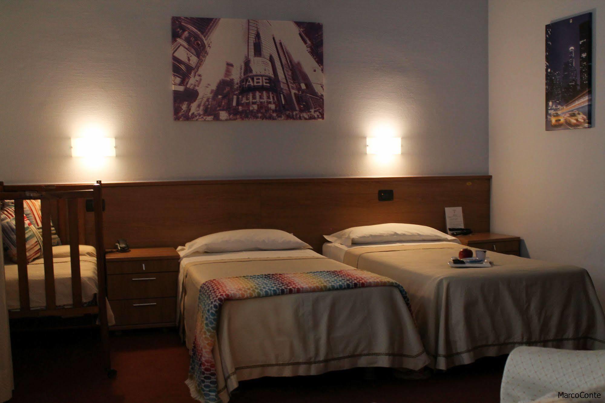 Hotel Lux İskenderiye Dış mekan fotoğraf