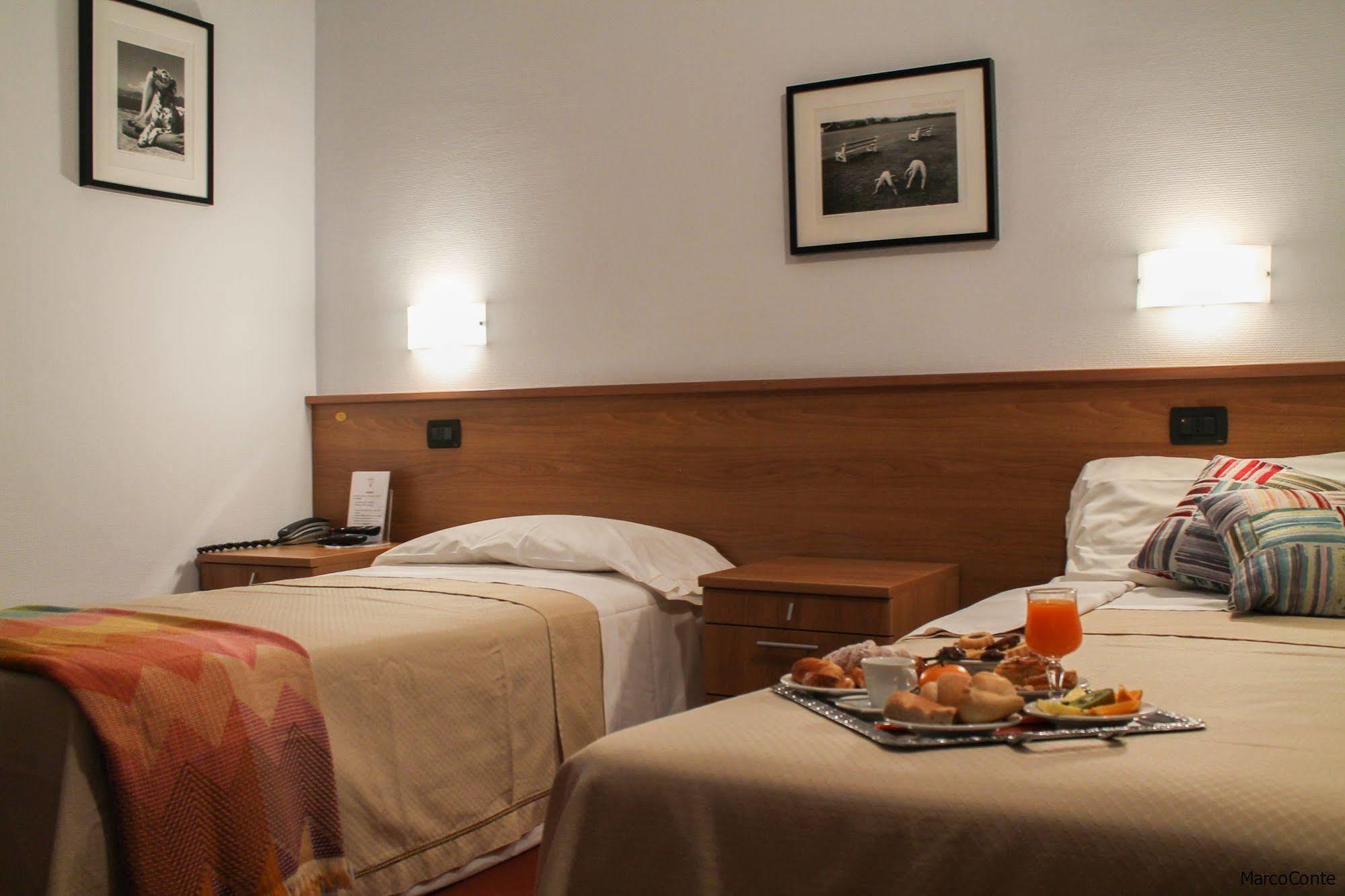 Hotel Lux İskenderiye Dış mekan fotoğraf